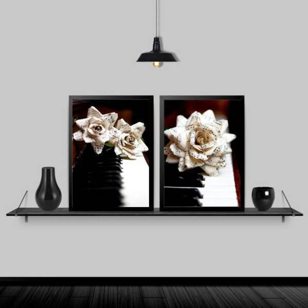 Kit 2 Quadros Rosas Com Partitura E Piano 45X34Cm - Branca