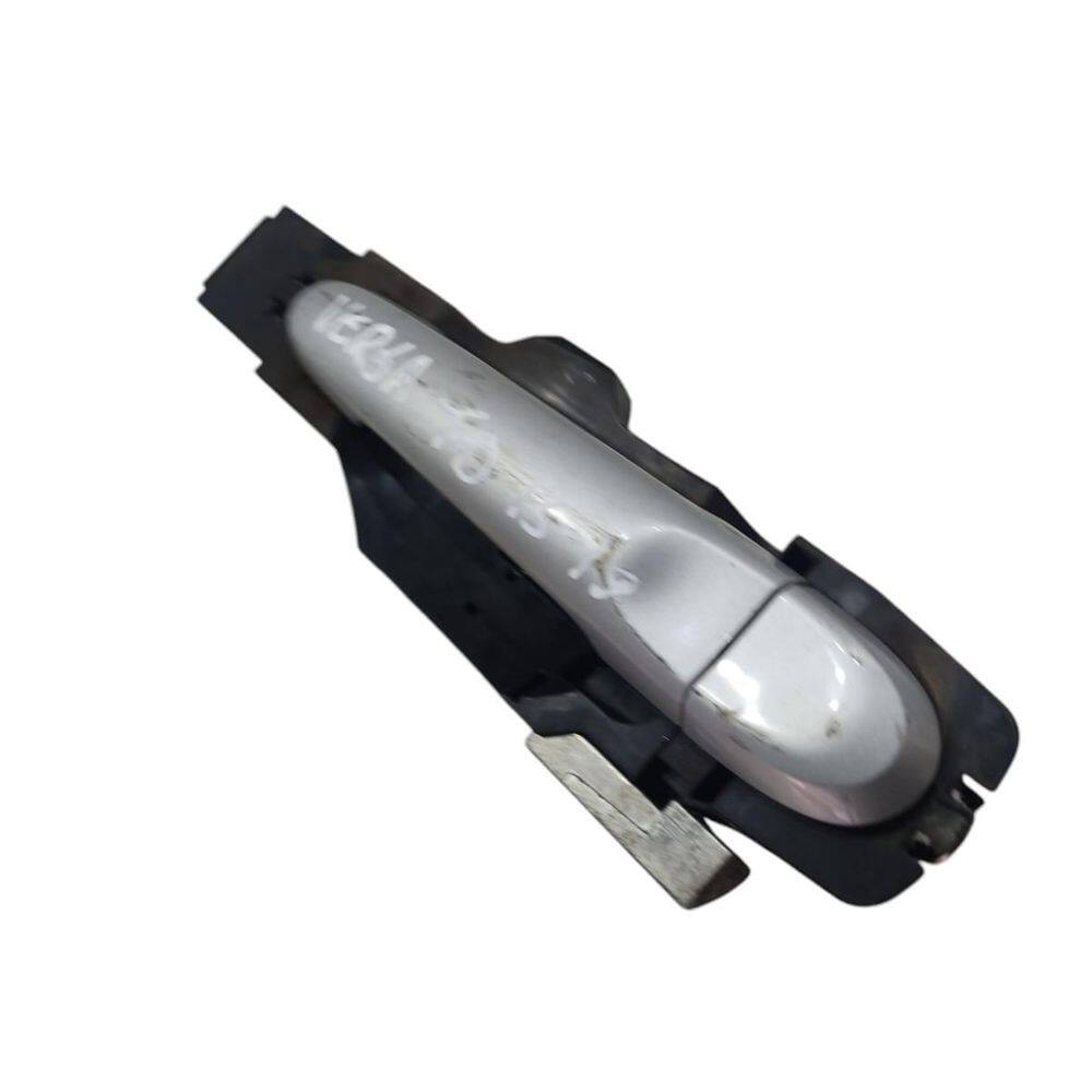 Maçaneta Externa Traseira Direita Nissan Versa 2014