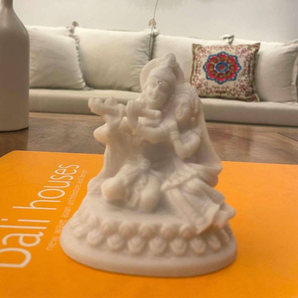 Escultura De Krishna E Radha De Pó De Mármore Branca 9Cm