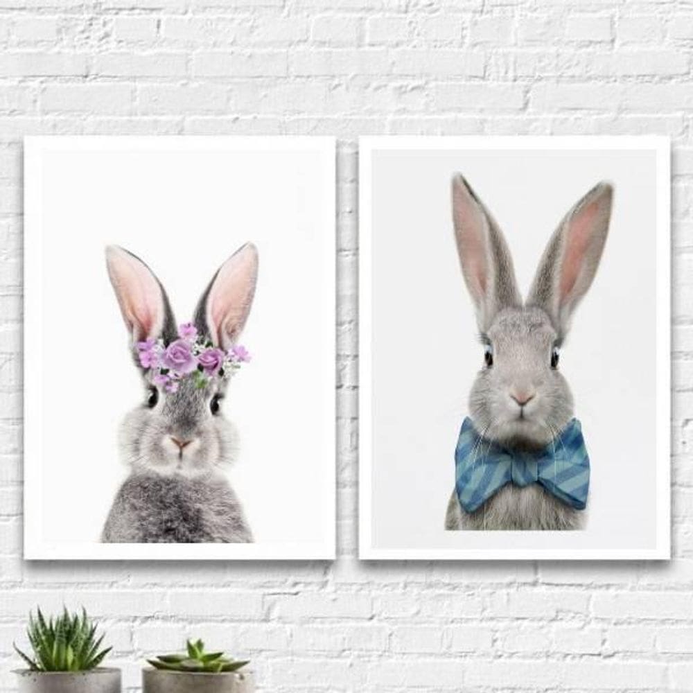 Kit 2 Quadros Casal De Coelhos 45X34 C/Vidro Madeira Branca