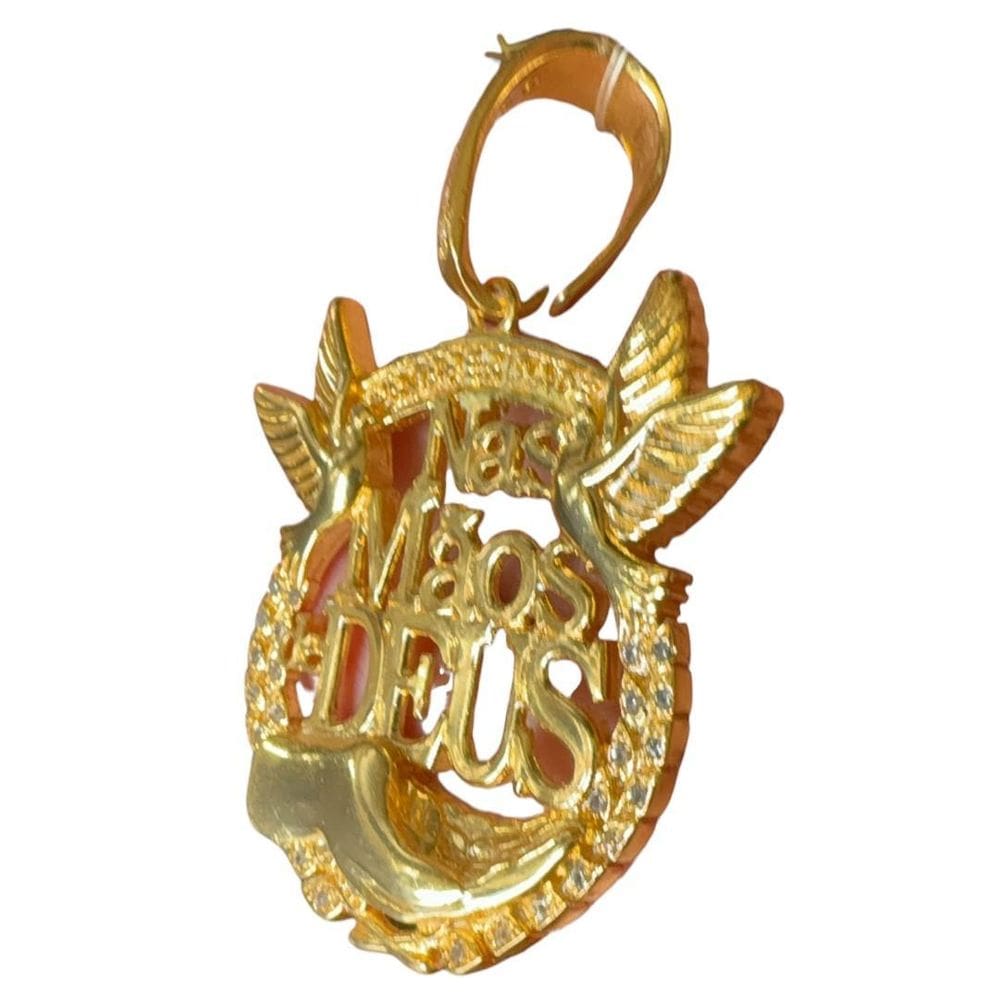 Pingente Jesus Nas Mãos Deus G - Banhado A Ouro 18K