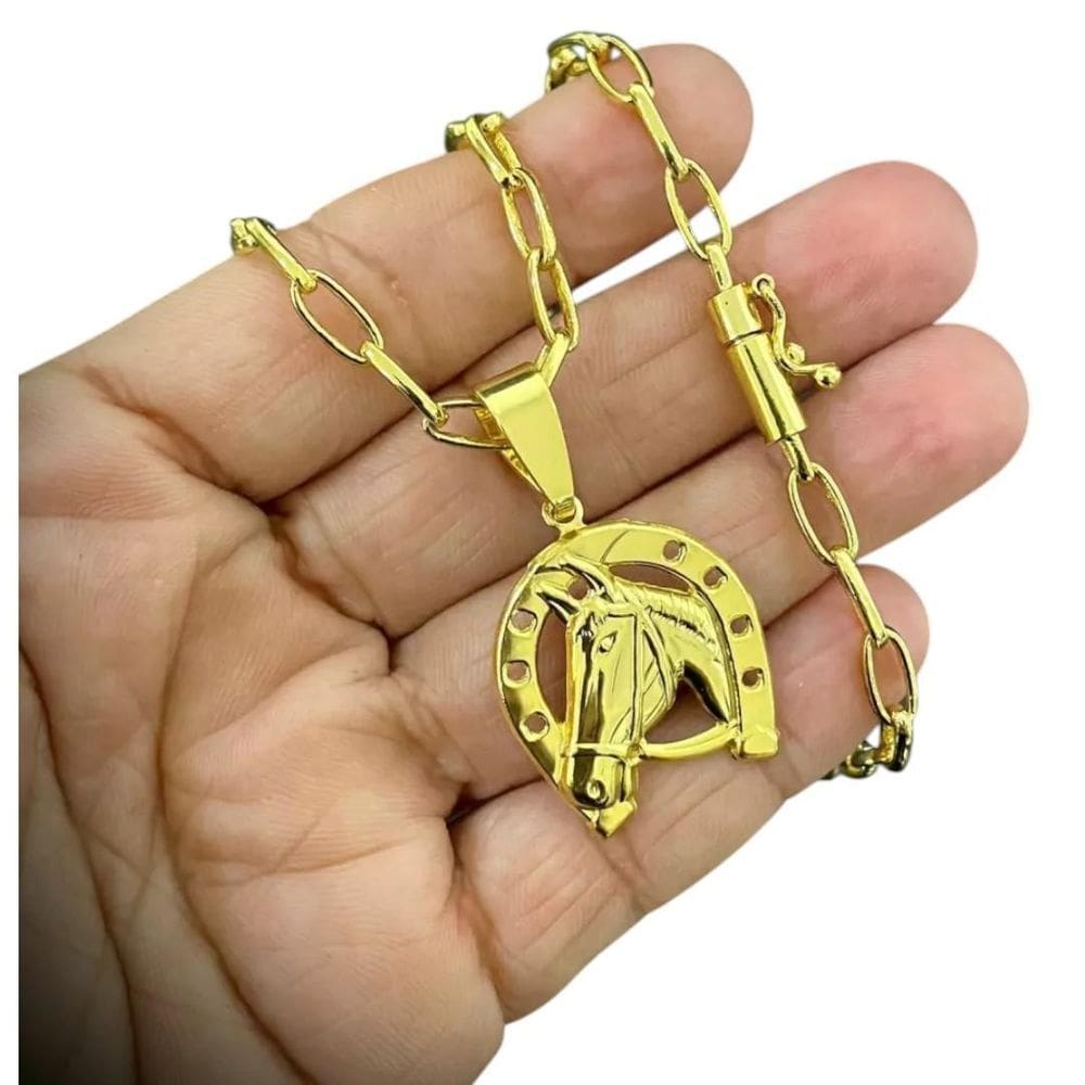 Cordão 5Mm Meia Cana + Pingente Ferradura - Banhado A Ouro