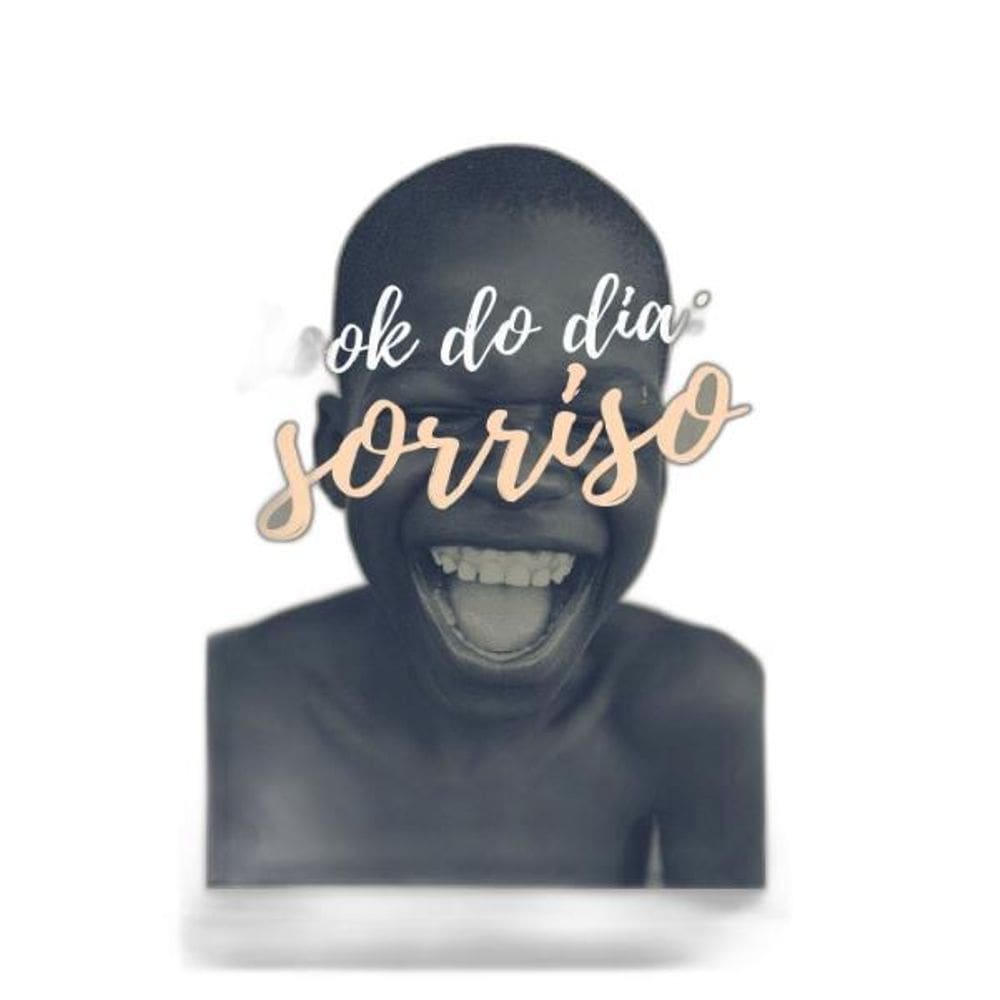 Quadro Sorriso Look Do Dia 45X34Cm Branca