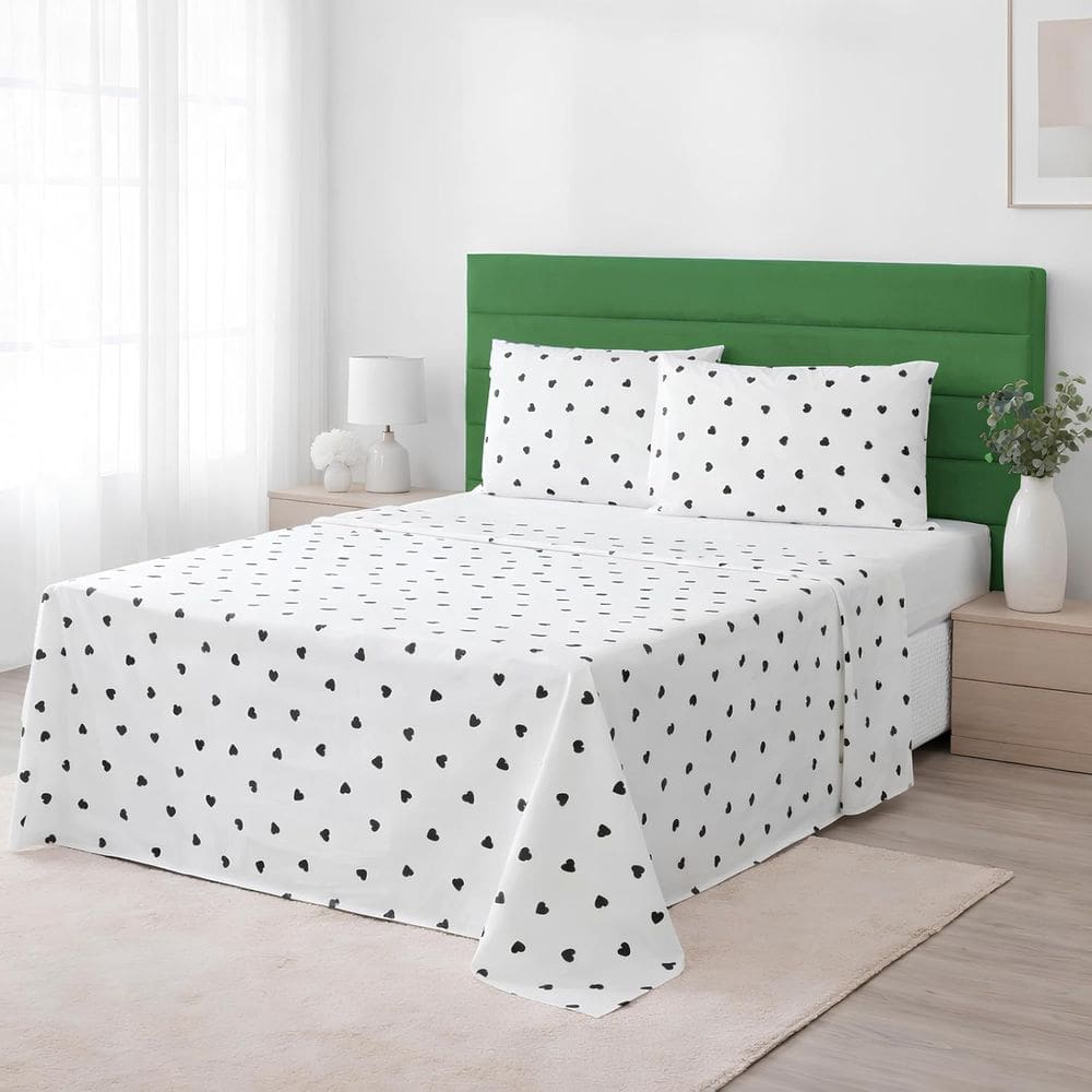 Jg Lençol Casal 4 Peças 100% Algodão 200 Fios Corações 30cm Preto e Fundo Branco