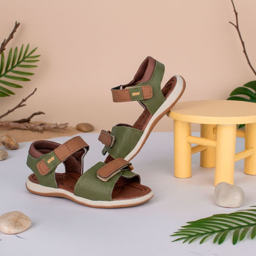 Sandália Infantil Menino Kidy Baby Verde Militar e Caramelo Primeiros Passos