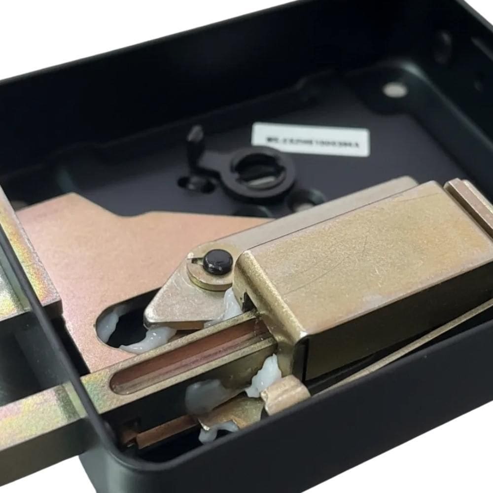 Gabinete Com Mecanismo De Trava Fechadura Fx 500 Intelbras