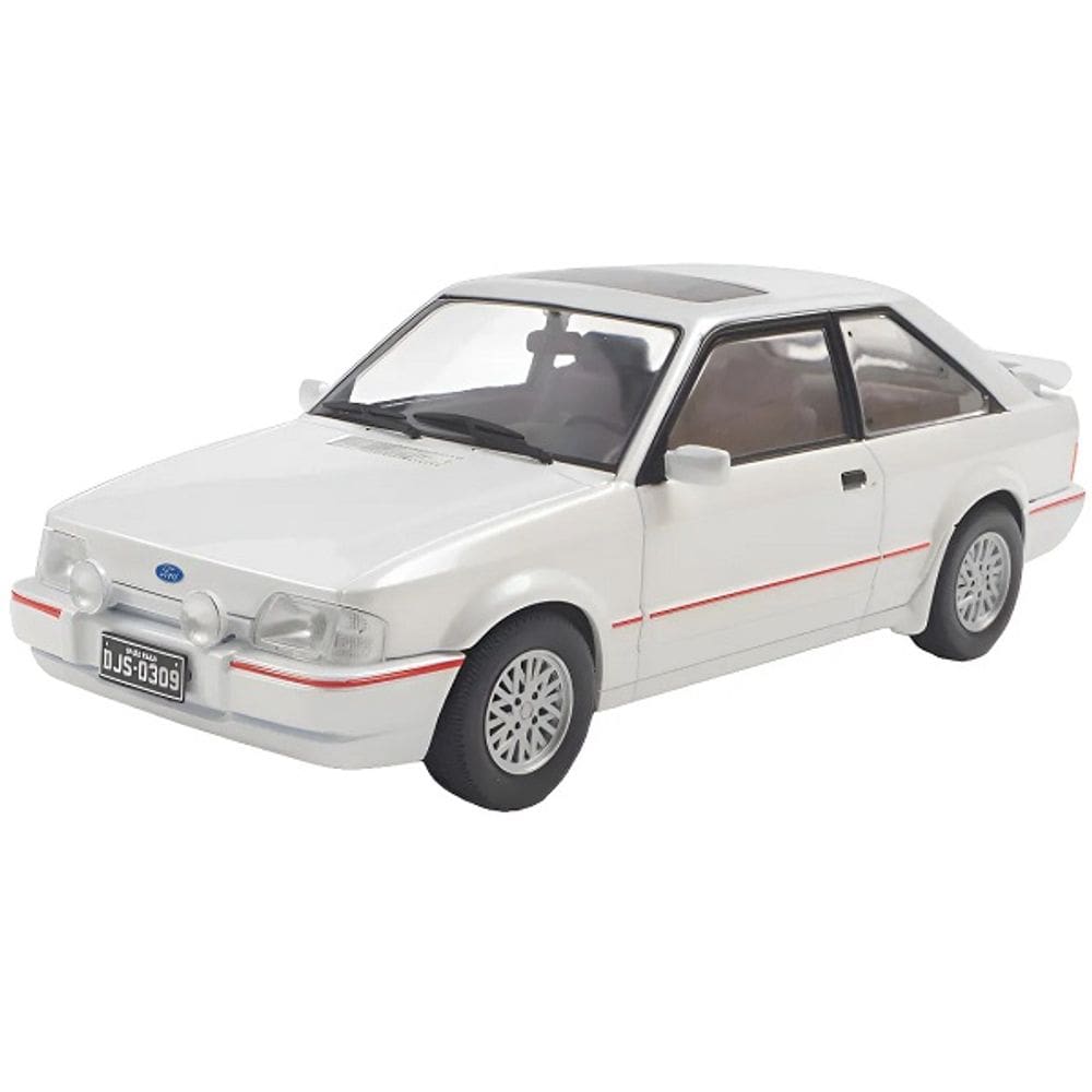 Carrinho Miniatura 1987 FORD ESCORT XR3 Branco 1/24 California Classics
