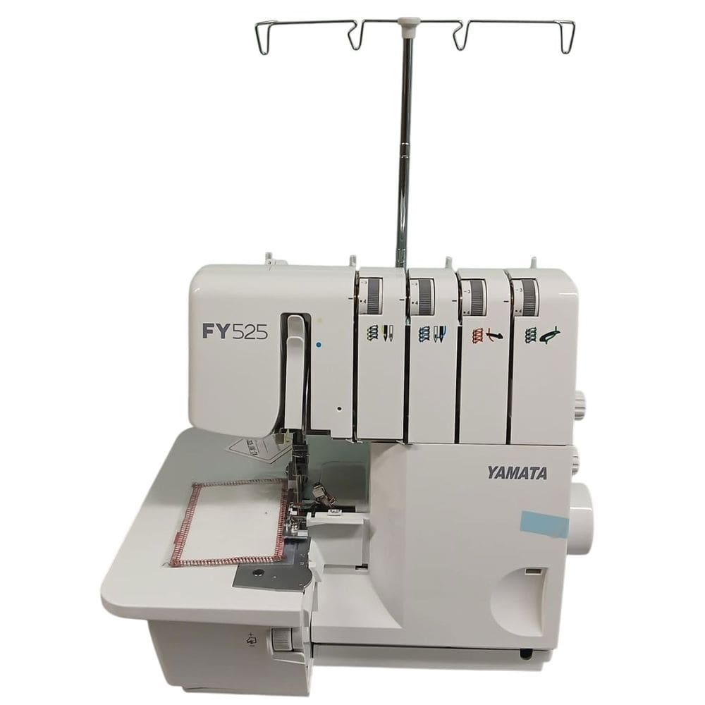Máquina de costura overlock 4 -fios- FY525-autovolt-Yamata