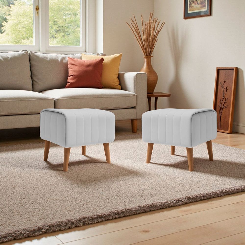 Kit 2 Puffs Verso Bouclé Premium Exclusivo De Luxo Assento Extra Para Sala Quarto Pés Palito Design Autoral