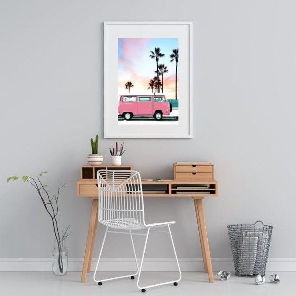 Quadro Praia Kombi Rosa - 60X48Cm