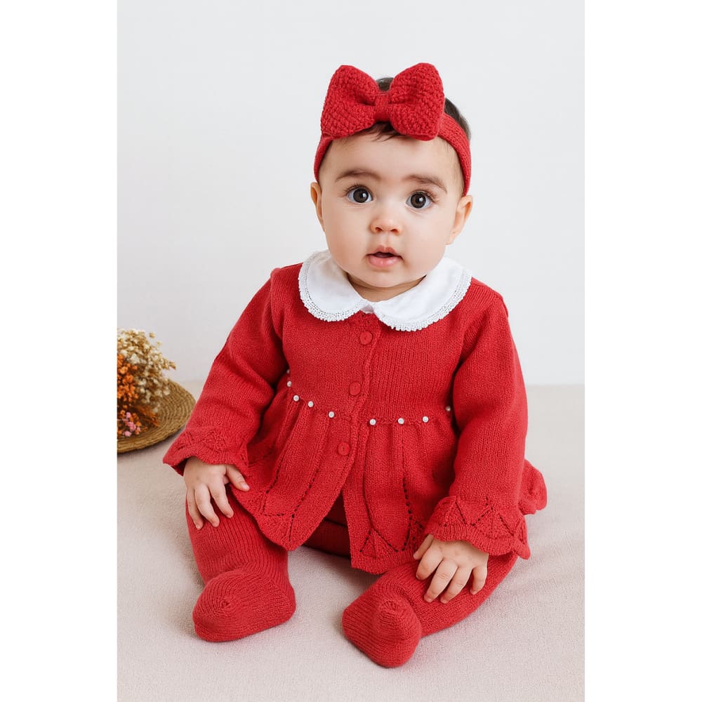 Saída  Maternidade Vermelha Pérolas Menina tricô artesanal