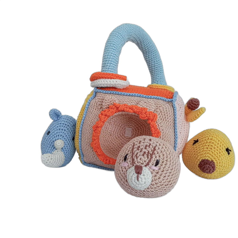 Brinquedo infantil Cubo Mágico Pedagógico Crochê