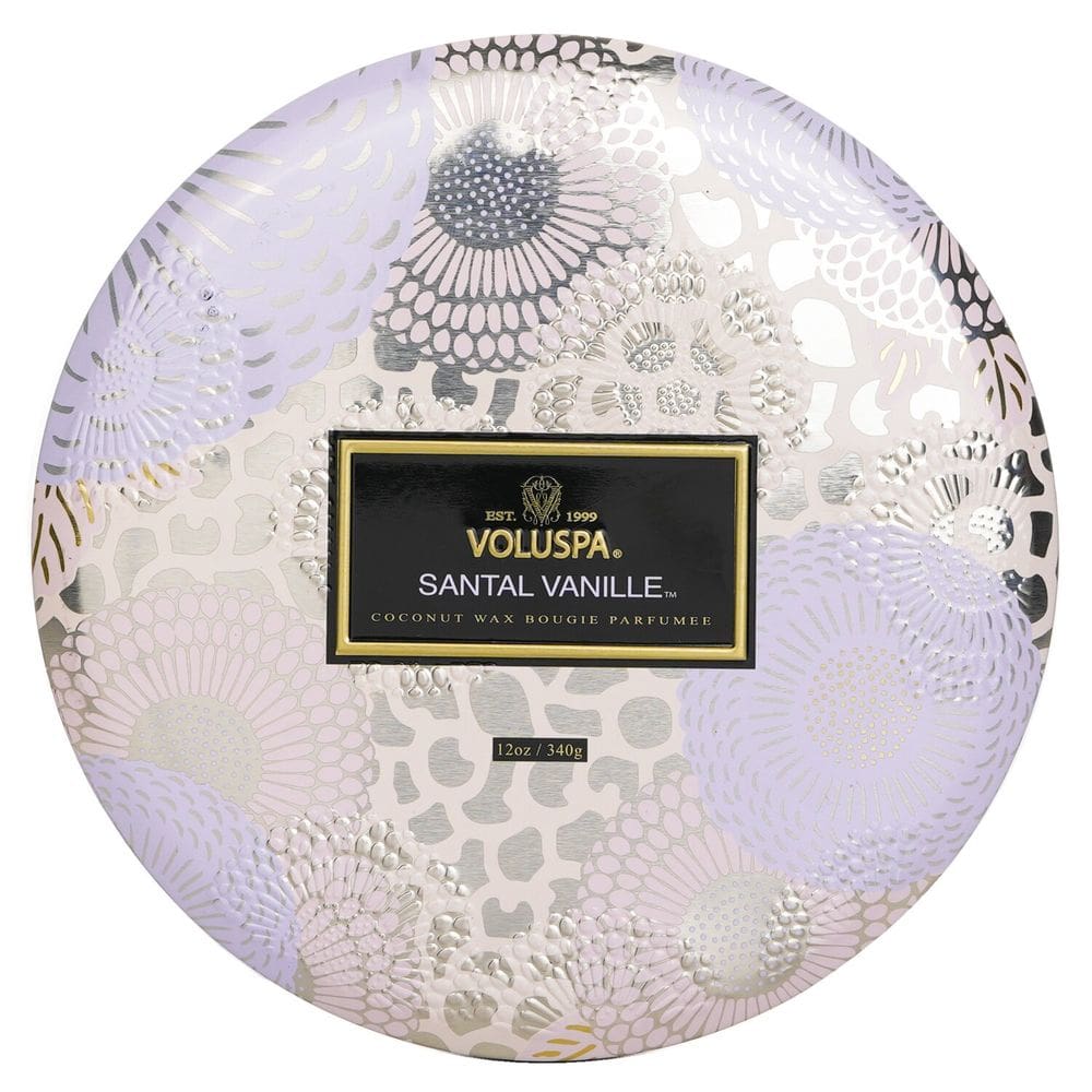 Vela Voluspa Santal Vanille 340g, lata decorativa, 3 mechas