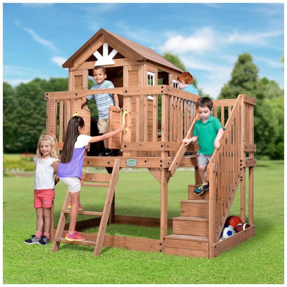 Playground Infantil de Madeira, Estilo Chalé com Pia de Brinquedo, Banco Acolchoado e Gráfico de Crescimento, Backyard Discovery, Marrom