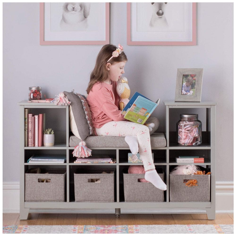 Cantinho de Leitura Infantil Martha Stewart Cinza Madeira com Assento Almofadado 6 Prateleiras 4 Cestos G76800
