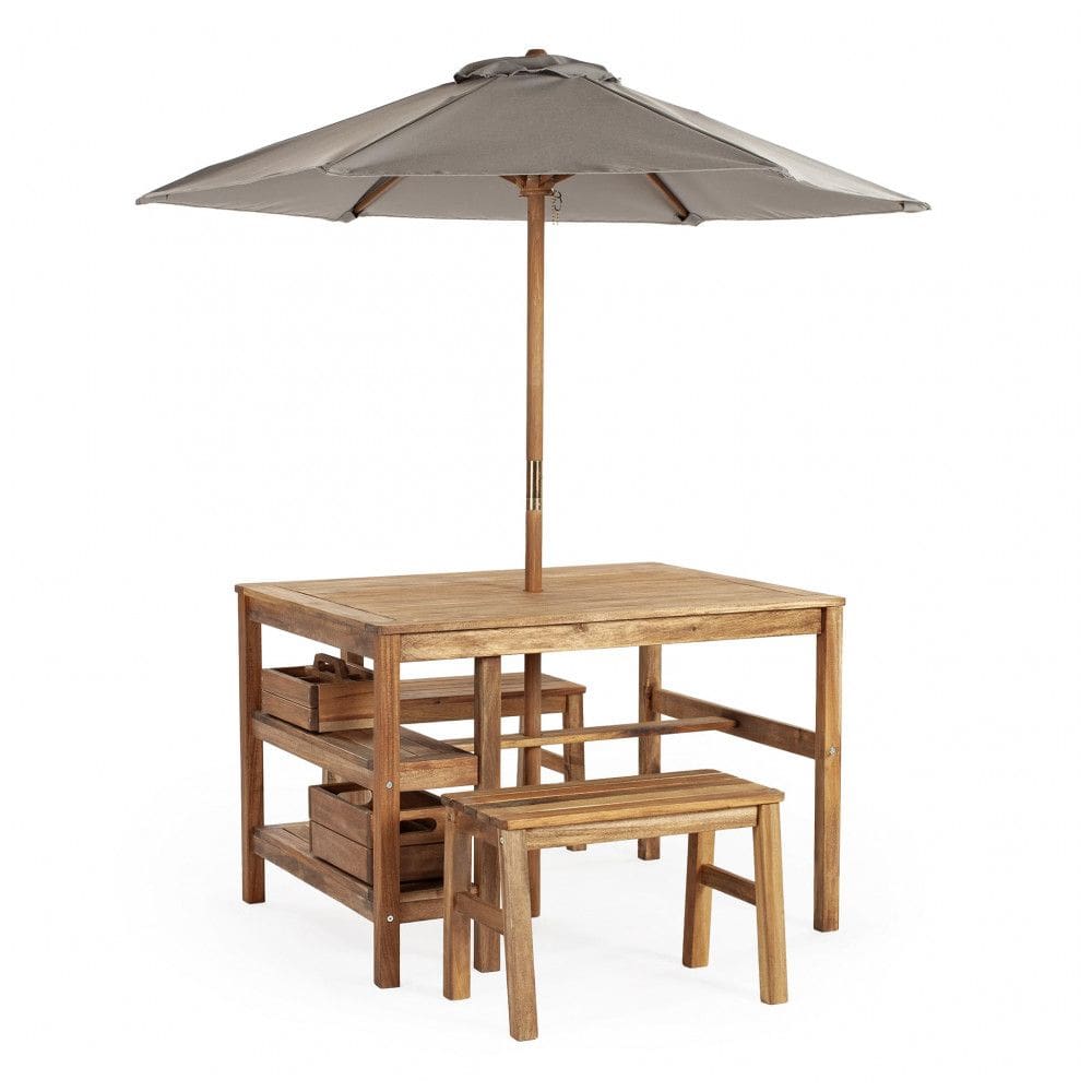 Mesa de atividades infantil externa com bancos e guarda-sol Martha Stewart Kids Natural em madeira acácia com nichos e acessórios