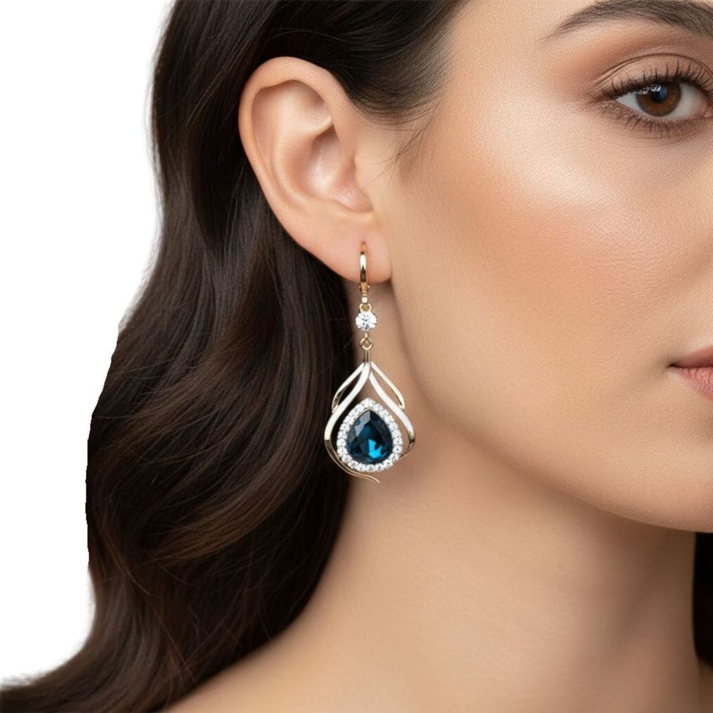 Brinco Feminino Gota Safira e Moldura Luxo em Zircônias Luxo