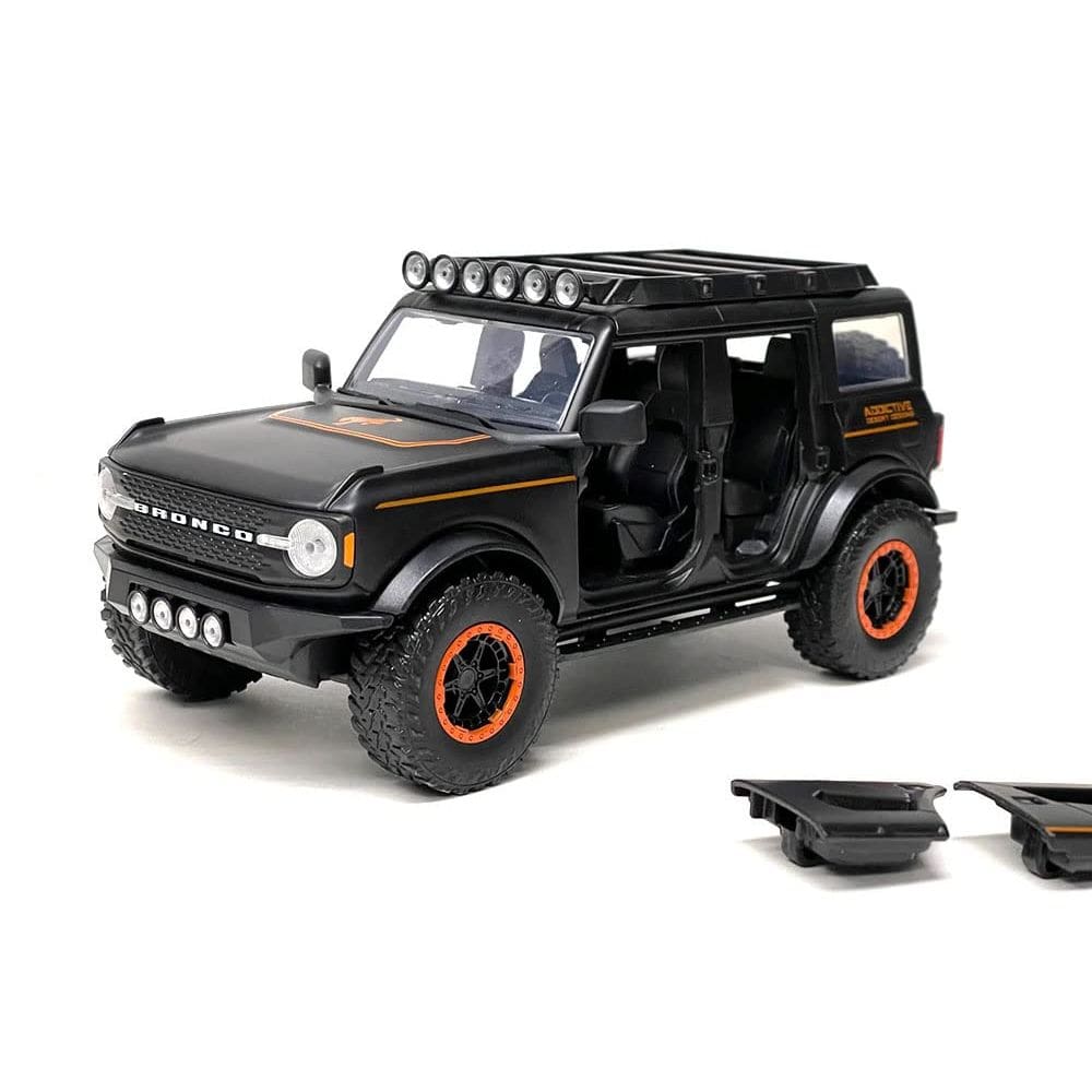 Modelo de carro Jada 2021 Bronco Matt Black com laranja 1/24