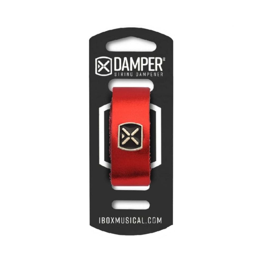 Damper Em Couro E Tag Em Metal Vermelho Metálico