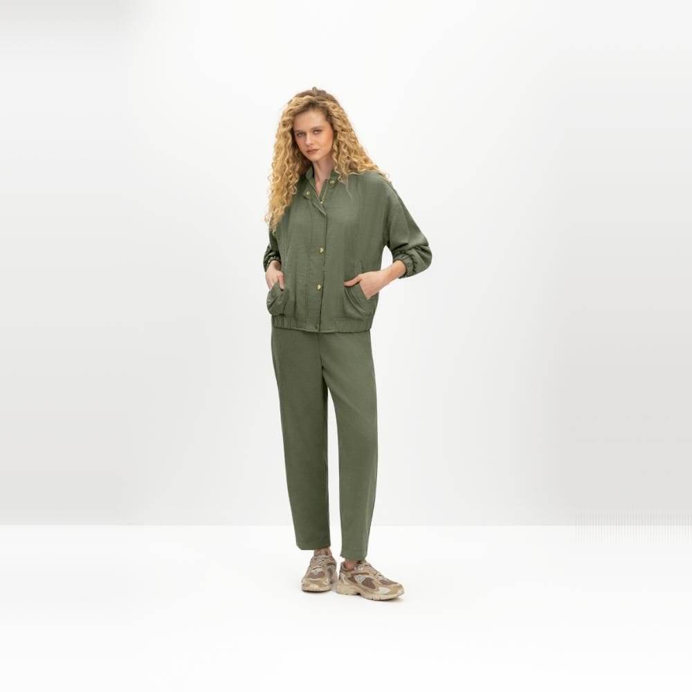 Jaqueta feminina em alfaiataria Essendi