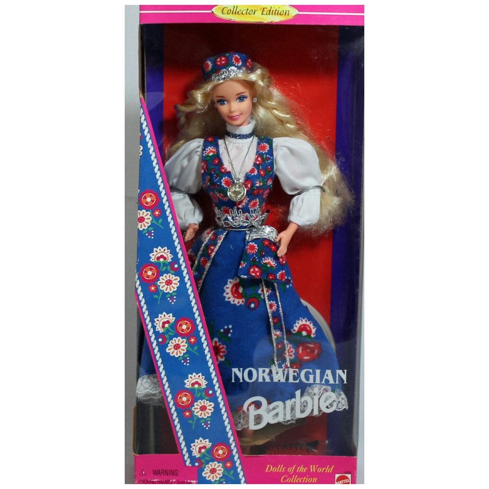 Boneca Norwegian Barbie Dolls of the World traje típico bunad azul e branco, tranças loiras, boina quadrada e acessórios tradicionais