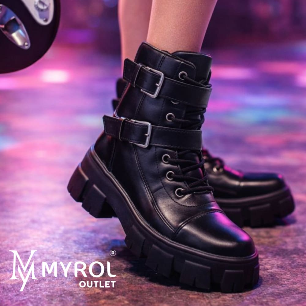 Bota Coturno Rock Life Duas Fivelas Sola Tratorada Preto