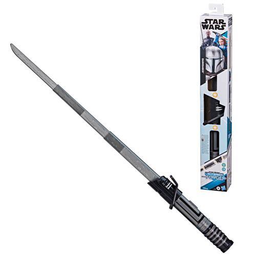 Star Wars The Black Series Mandalorian Darksaber Force FX Elite Sabre de  luz - Hasbro F1269