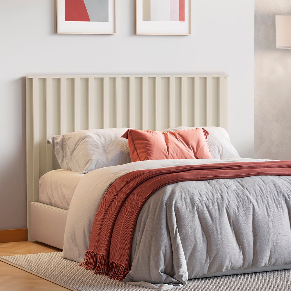 Cabeceira Ripada para Cama de Casal Europa Grécia com 166 cm de largura - Off White